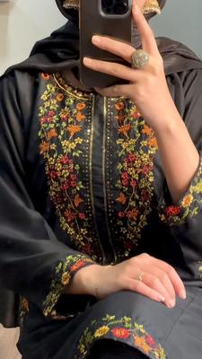 Women Embroidered Maroon Linen Suit Medium Large